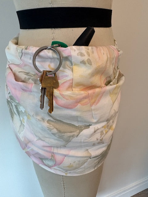Floral Pleated Side Stash