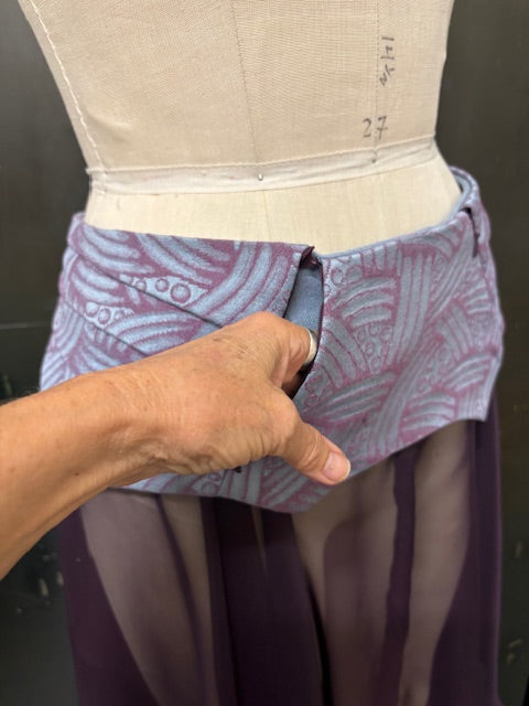 Stash in Vintage & Cashmere