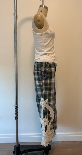 Madras Cropped Pant with Cutout Embroidery